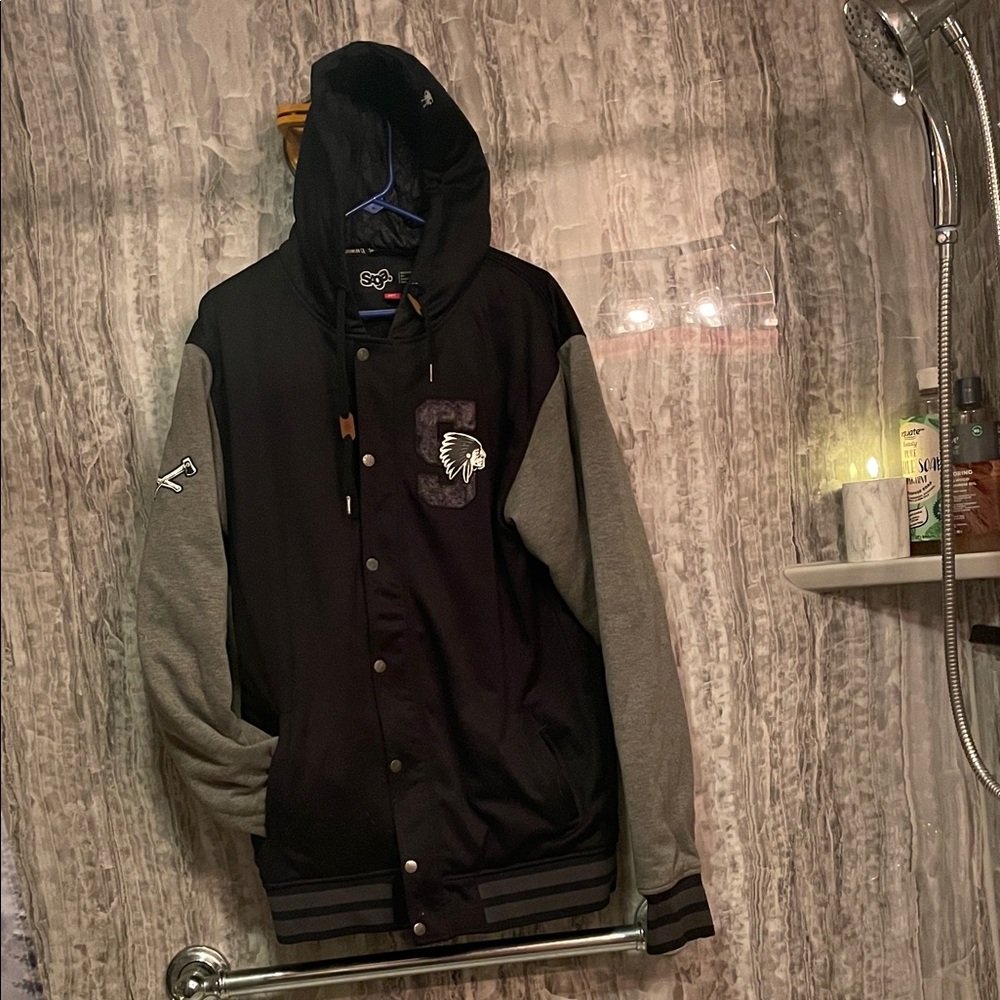 Saga snow ski board Black and Gray quilt lined Varsity hoodie Jacket